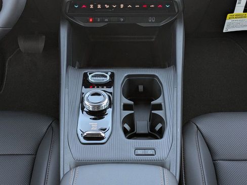 New 2026 Jeep Cherokee Limited image 19