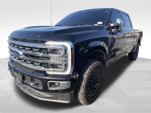 Used 2024 Ford F250 Platinum AWD/4WD image 9
