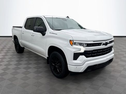 Used 2024 Chevrolet Silverado 1500 RST w/ Protection Package AWD/4WD image 4