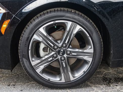 Used 2021 Kia K5 EX image 11