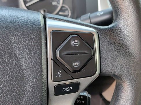 Used 2015 Toyota Tundra SR5 w/ SR5 Upgrade Package RWD image 18