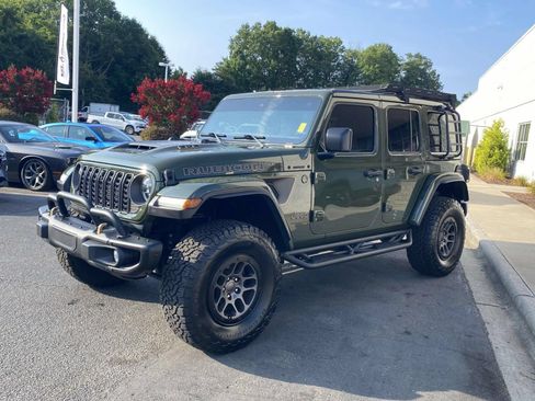 Used 2023 Jeep Wrangler Unlimited Rubicon 392 AWD/4WD image 3