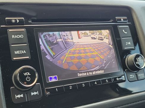 Used 2019 Honda HR-V LX image 28