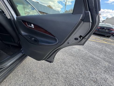 Used 2017 INFINITI QX50 Base 4dr Crossover w/ Premium Package image 64