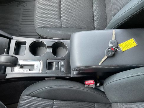 Used 2017 Subaru Outback 2.5i Premium image 26