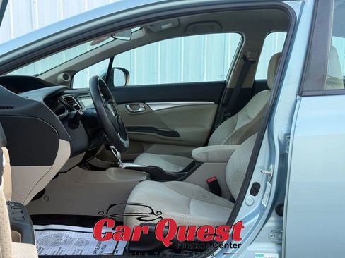 Used 2014 Honda Civic Hybrid Sedan image 9