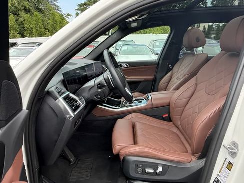 Used 2025 BMW X5 xDrive40i w/ Parking Assistance Package AWD/4WD image 20