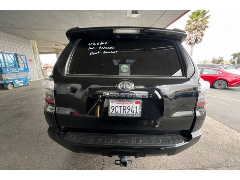 Used 2022 Toyota 4Runner SR5 Premium w/ Moonroof Package image 6