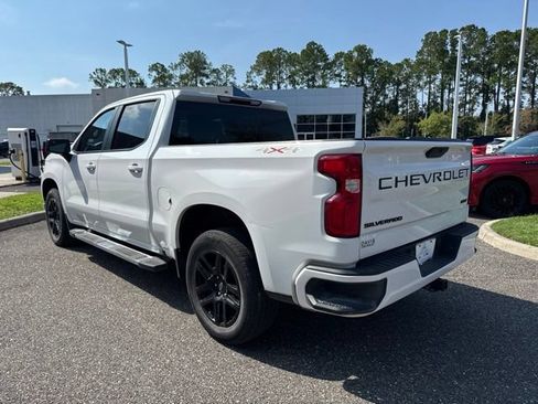 Used 2021 Chevrolet Silverado 1500 RST w/ LPO, Blackout Package AWD/4WD image 9