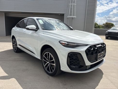 New 2026 Audi Q5 Premium Plus AWD/4WD image 3