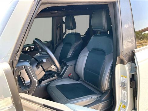 Used 2021 Ford Bronco Outer Banks AWD/4WD image 5