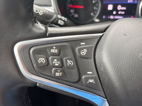 Used 2022 Chevrolet Equinox LT FWD image 12