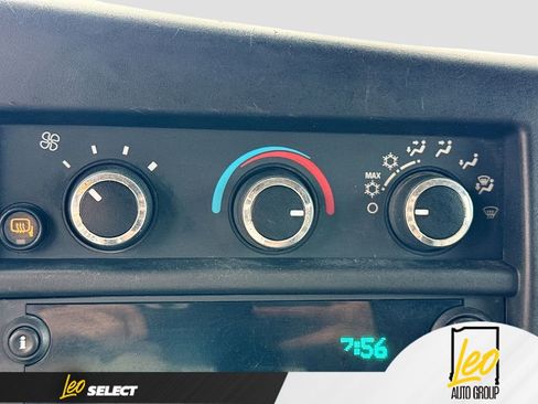 Used 2019 Chevrolet Express 3500 LT w/ LT Preferred Equipment Group RWD image 15