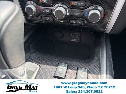 Used 2019 Nissan Pathfinder SL FWD image 20