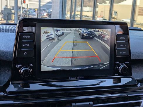 Used 2021 Kia Seltos EX image 18