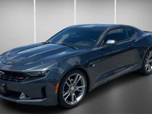 Used 2021 Chevrolet Camaro LT w/ RS Package RWD image 11