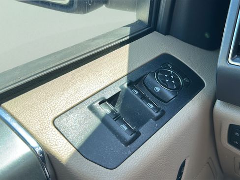 Used 2017 Ford F150 XLT w/ Equipment Group 301A Mid RWD image 11