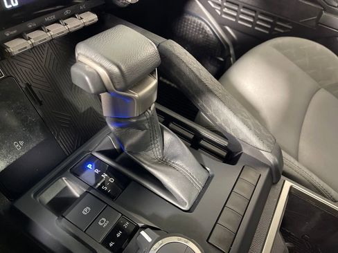 Certified 2024 Toyota Tacoma SR5 image 22