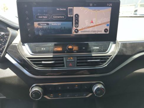 Certified 2023 Nissan Altima 2.5 SR FWD image 37