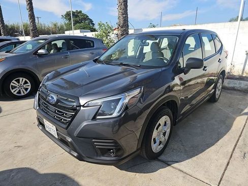 Used 2023 Subaru Forester image 1