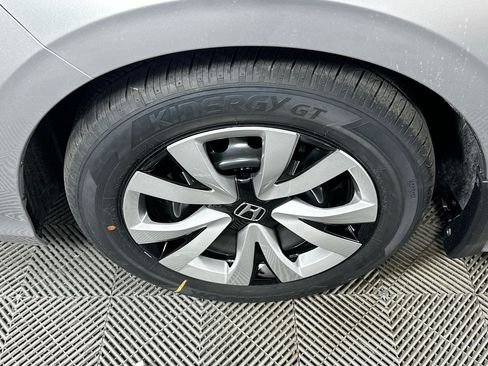 Certified 2025 Honda Civic LX image 23
