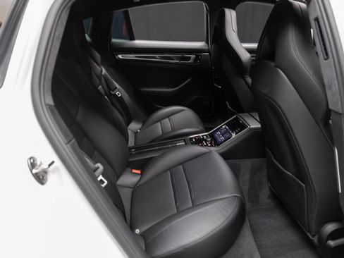 Used 2020 Porsche Panamera GTS w/ Premium Package Plus image 66