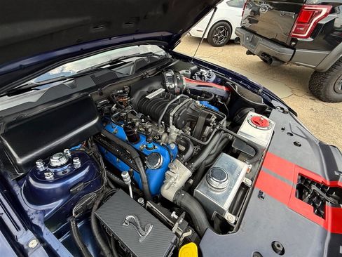 Used 2011 Ford Mustang Shelby GT500 w/ SVT Performance Pkg RWD image 15