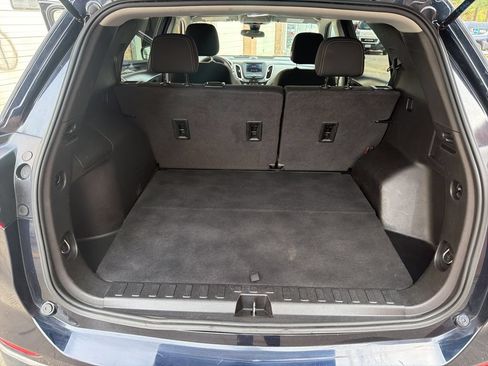 Used 2021 Chevrolet Equinox LT FWD image 25