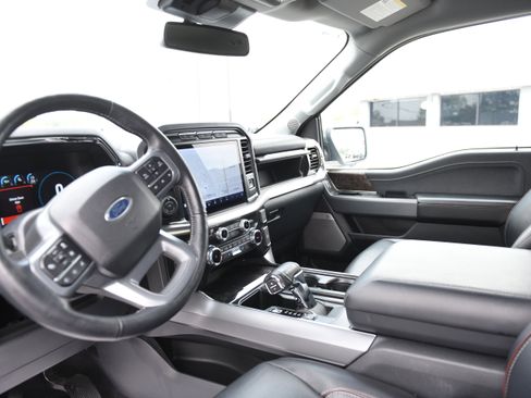 Used 2023 Ford F150 Lariat w/ Max Trailer Tow Package image 20