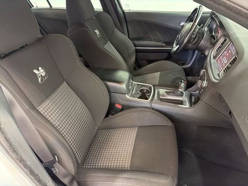 Used 2020 Dodge Charger Scat Pack image 31
