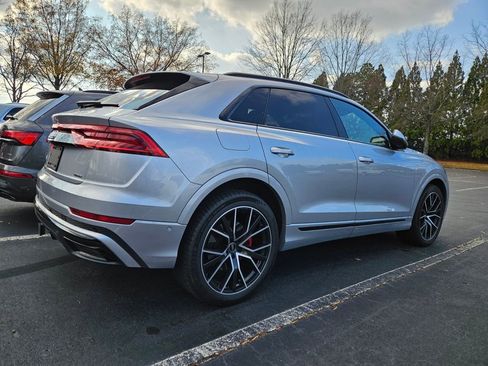 Used 2021 Audi Q8 Prestige w/ Prestige Package image 6