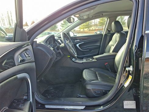 Used 2015 Buick Regal AWD image 15
