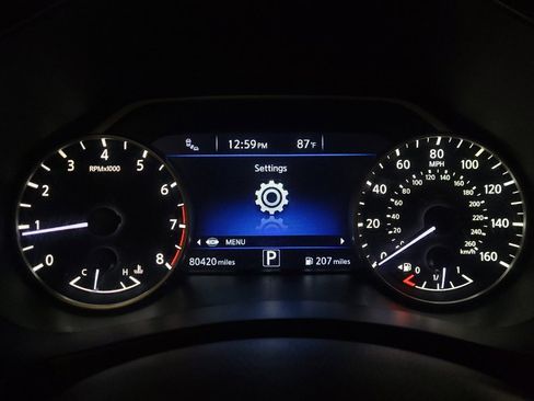 Used 2016 Nissan Murano SL w/ SL Technology Package FWD image 23