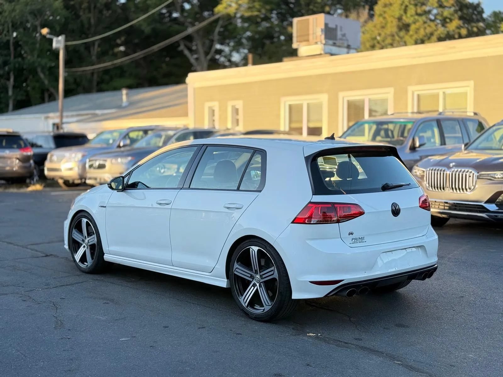 Used 2016 Volkswagen Golf R 4-Door AWD/4WD image 31