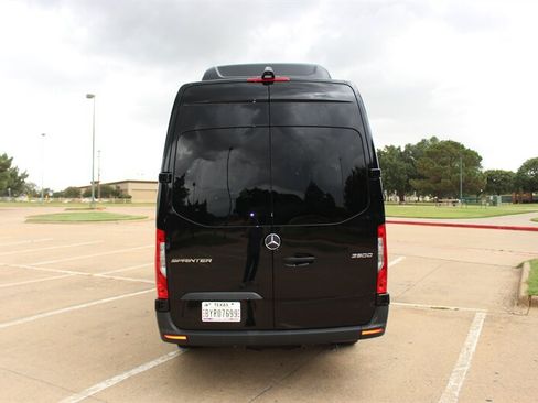 Used 2026 Mercedes-Benz Sprinter 2500 image 4