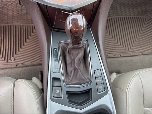 Used 2012 Cadillac SRX Luxury image 20