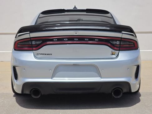 Used 2023 Dodge Charger Scat Pack RWD image 4