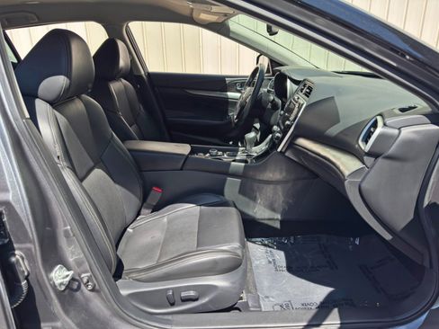 Used 2019 Nissan Maxima 3.5 SV w/ Floor Mat Group FWD image 14