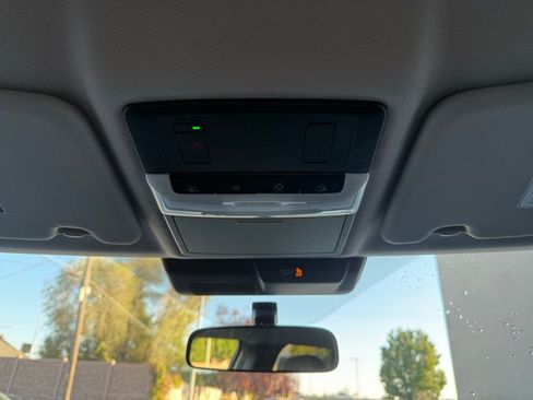 New 2025 Mitsubishi Outlander SE image 17