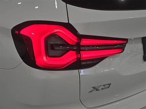 Used 2023 BMW X3 sDrive30i w/ Convenience Package image 29