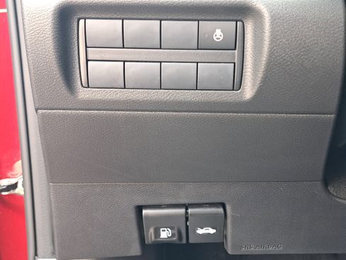 Certified 2024 Nissan Kicks SR w/ SR Premium Package image 32