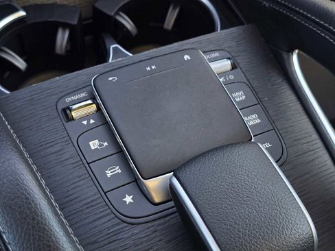 Used 2023 Mercedes-Benz GLE 450 4MATIC image 33