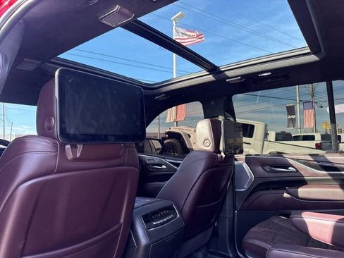 Used 2024 Cadillac Escalade Sport Platinum image 48