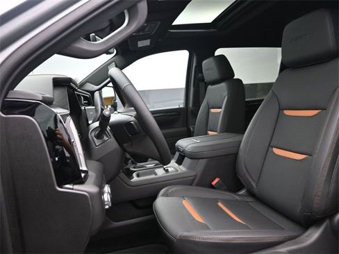 New 2026 GMC Sierra 2500 AT4 w/ AT4 Premium Plus Package image 9