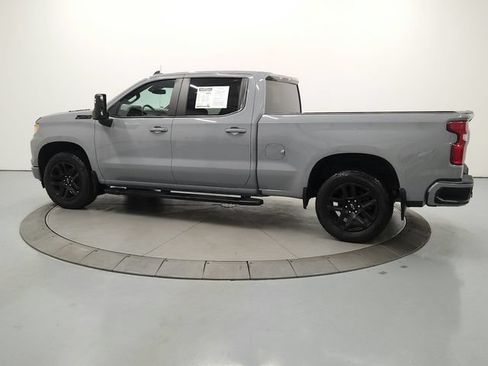 Used 2024 Chevrolet Silverado 1500 RST w/ Z71 Off-Road Package AWD/4WD image 5