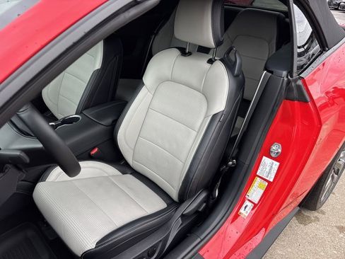 Used 2024 Ford Mustang GT Premium image 18