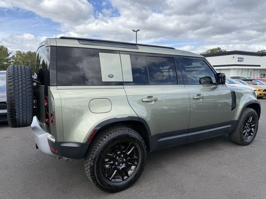 Used 2020 Land Rover Defender 110 S AWD/4WD image 4