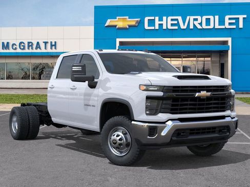 New 2026 Chevrolet Silverado 3500 W/T w/ WT Convenience Package image 7
