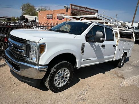 Used 2019 Ford F350 XLT AWD/4WD image 3