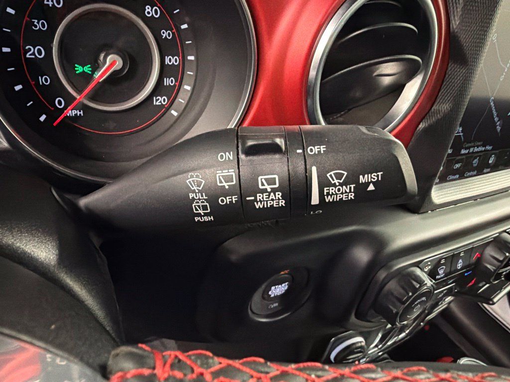 Used 2022 Jeep Wrangler Unlimited Rubicon w/ LED Lighting Group AWD/4WD image 21